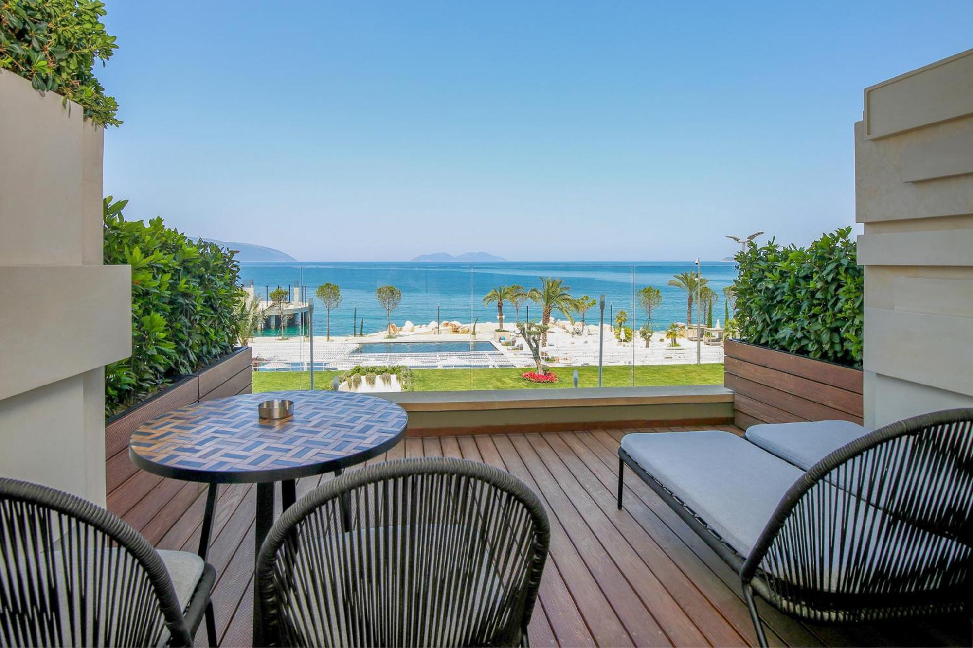 Hotel Vlora Priam, Affiliated By Melia Ngoại thất bức ảnh