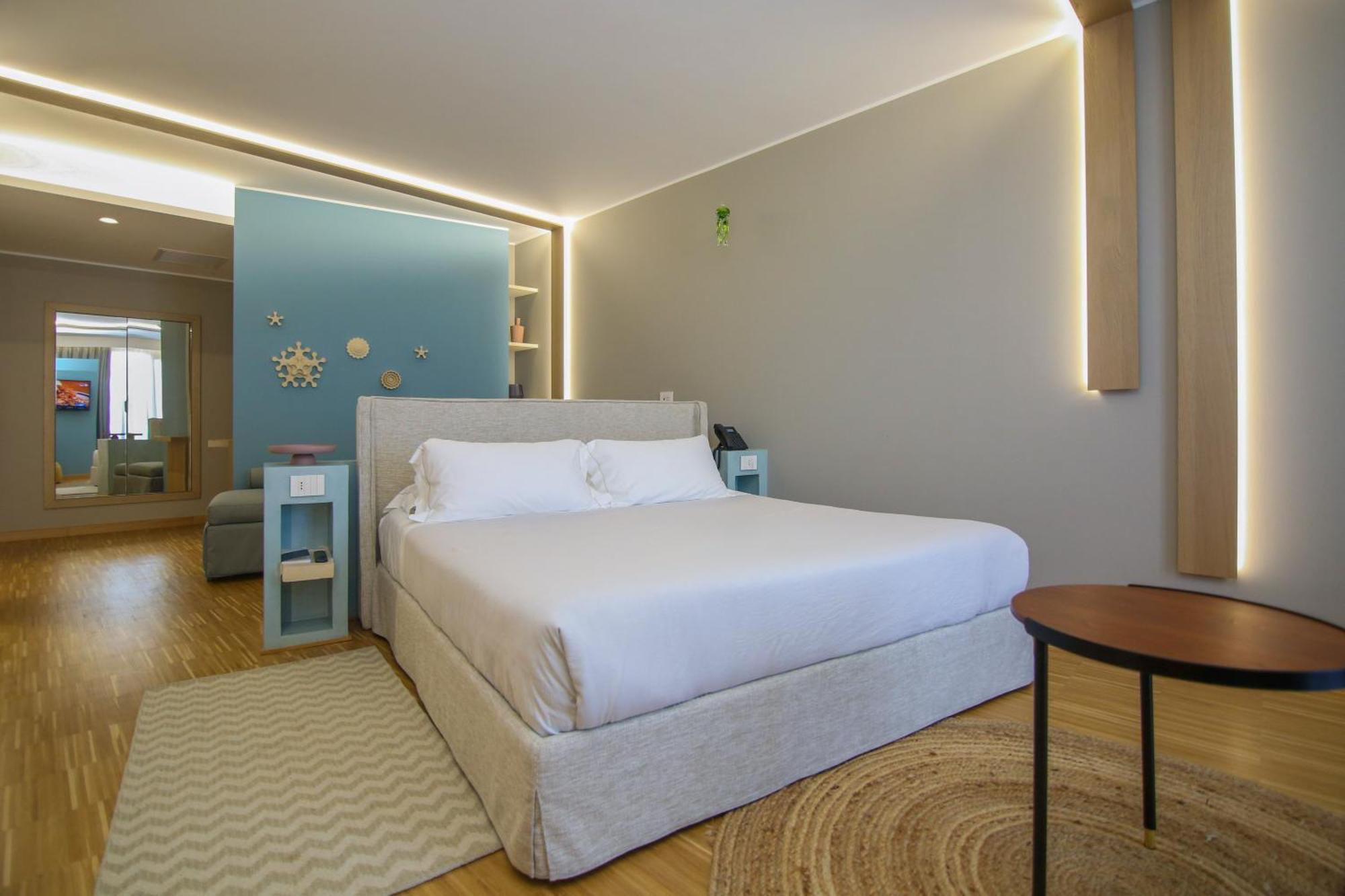 Hotel Vlora Priam, Affiliated By Melia Ngoại thất bức ảnh