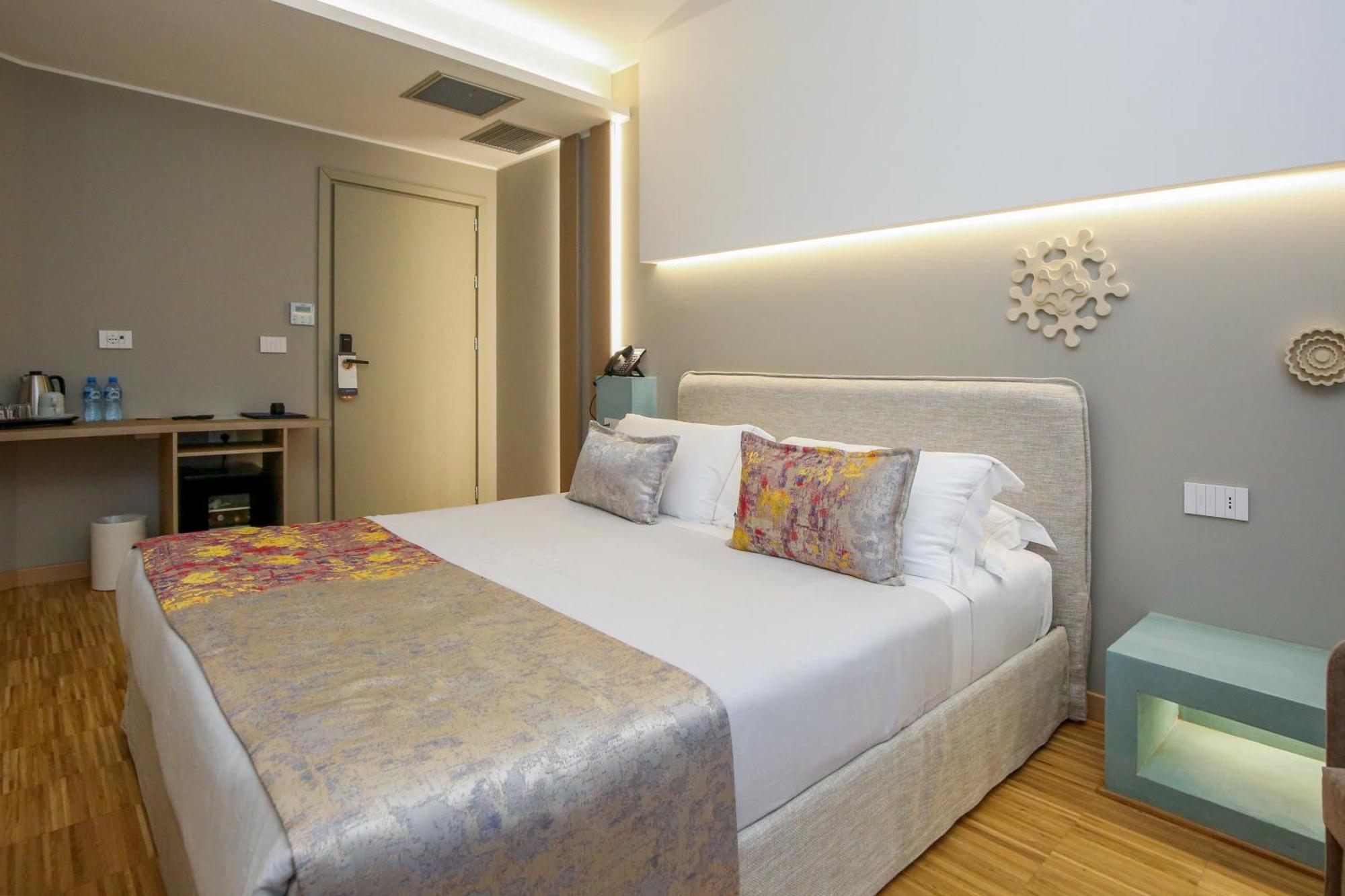 Hotel Vlora Priam, Affiliated By Melia Ngoại thất bức ảnh