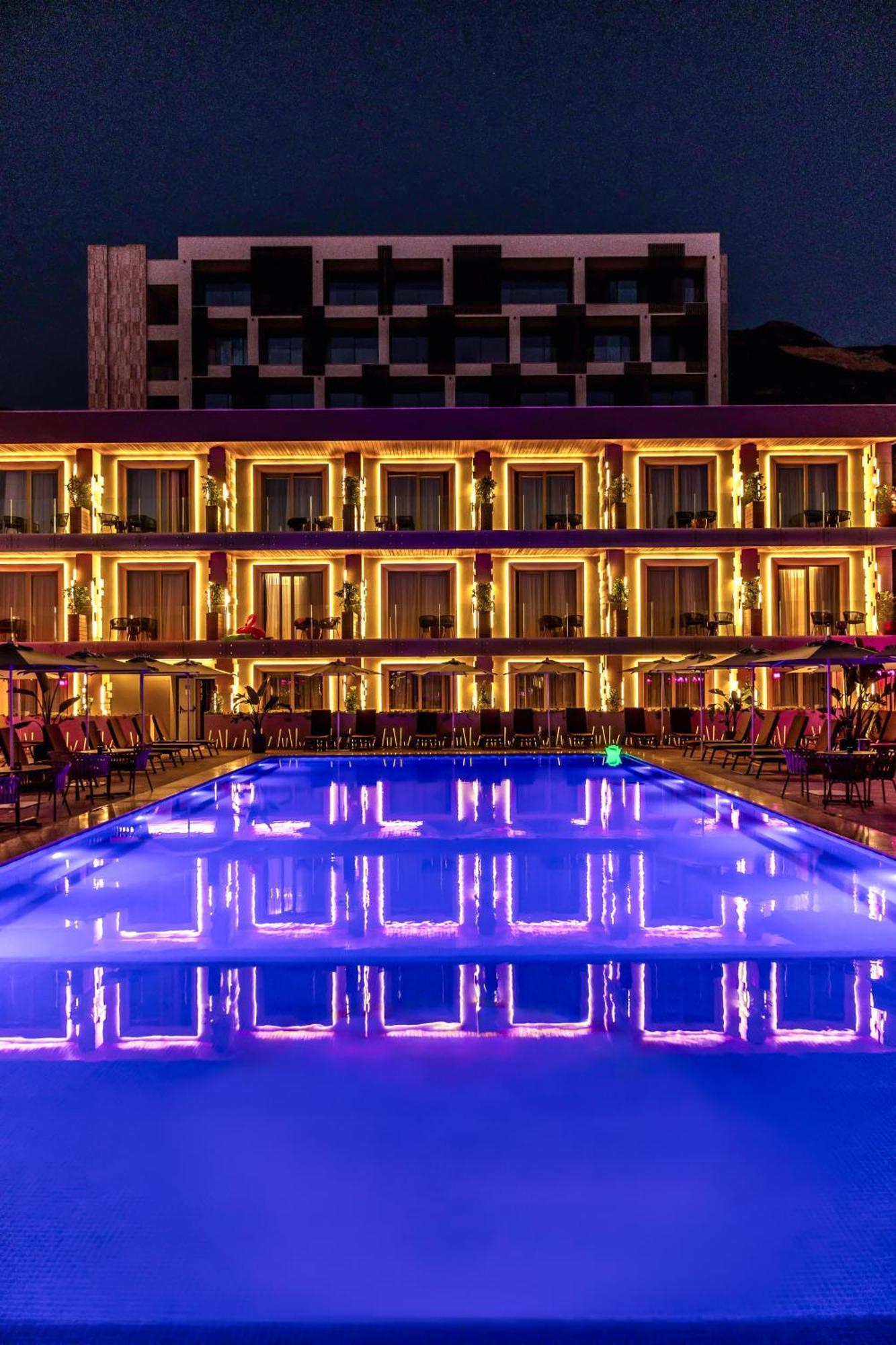 Hotel Vlora Priam, Affiliated By Melia Ngoại thất bức ảnh