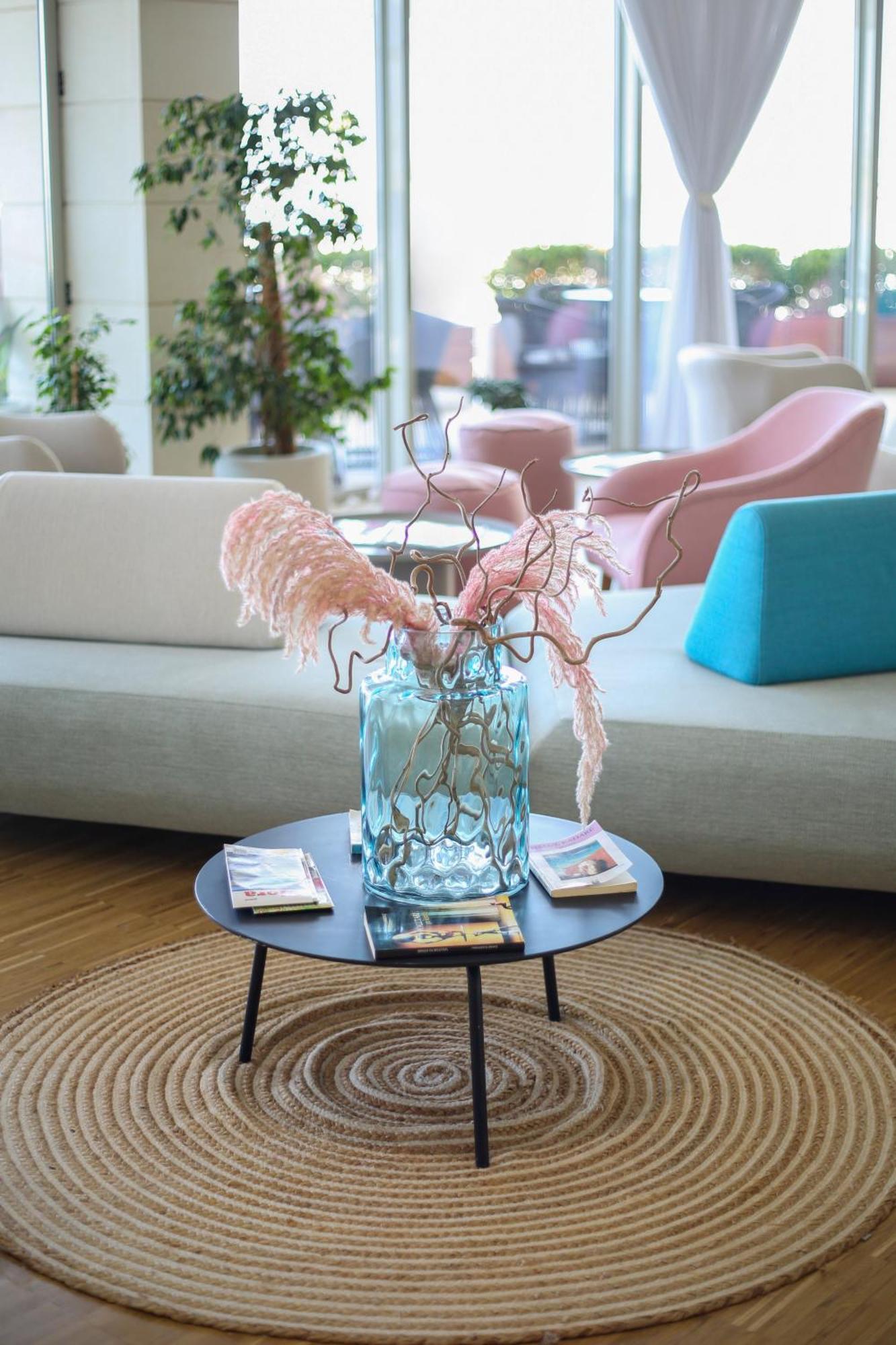 Hotel Vlora Priam, Affiliated By Melia Ngoại thất bức ảnh