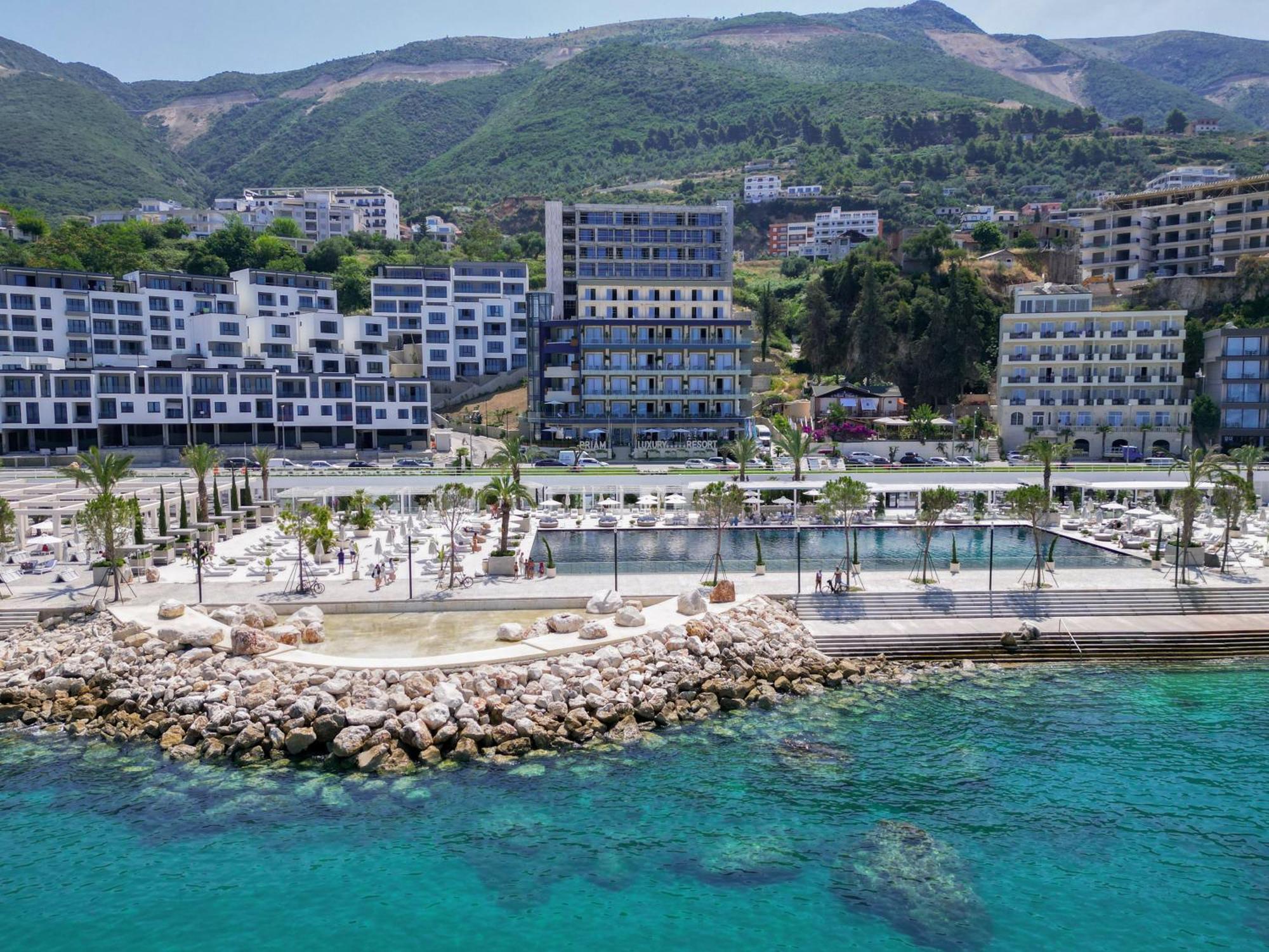 Hotel Vlora Priam, Affiliated By Melia Ngoại thất bức ảnh